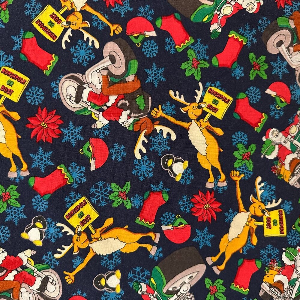 Lot Of 4 Christmas Scrubs Plus Size 2XL Rudolph Santa Snowman Happy Holidays - Picture 6 of 10